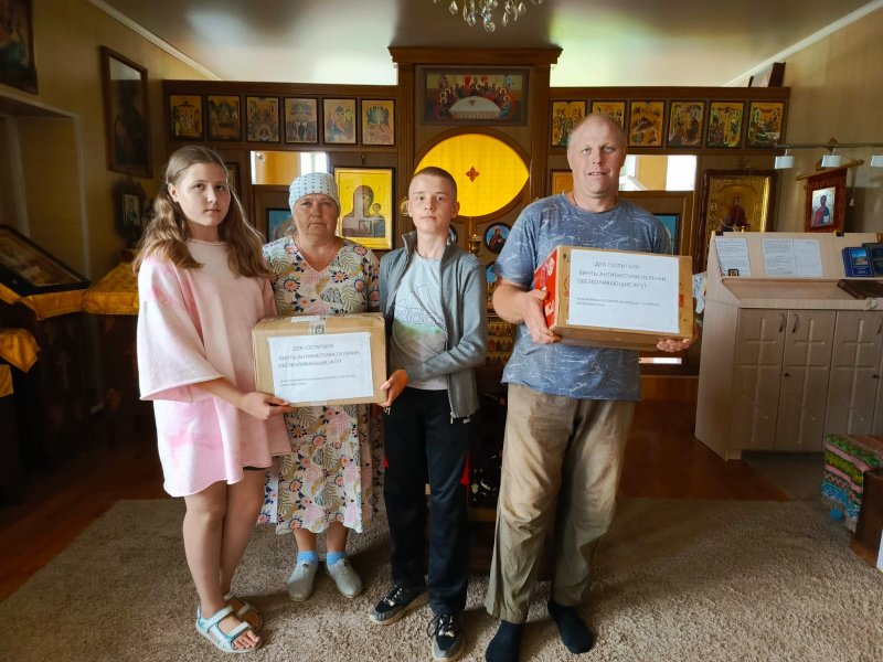 В храме Покрова Пресвятой Богородицы села Алтайское закуплены медикаменты для отправки в госпиталь участникам СВО 